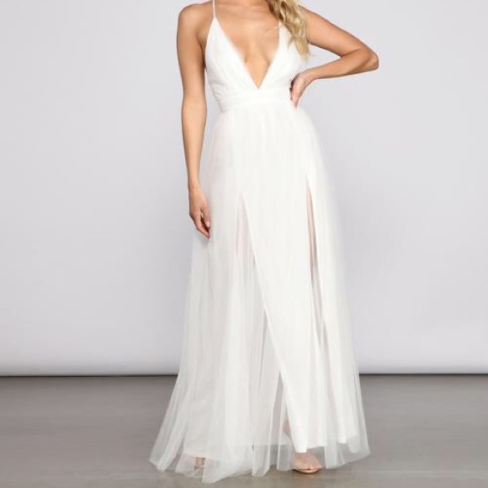 White Tulle Backless dress